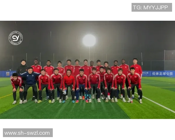 上海足球队的节奏与风采探讨:从历史到未来的全面分析与展望 上海足球队的节奏与风采探讨:从历史到未来的全面分析与展望