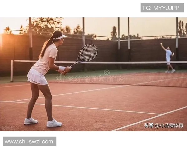 广州网球队的耐力训练揭秘：网球巨献背后的坚持与拼搏